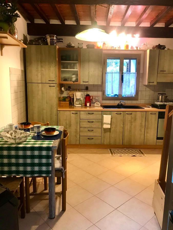 Bed and Breakfast Il Priorato Pescia Exterior foto