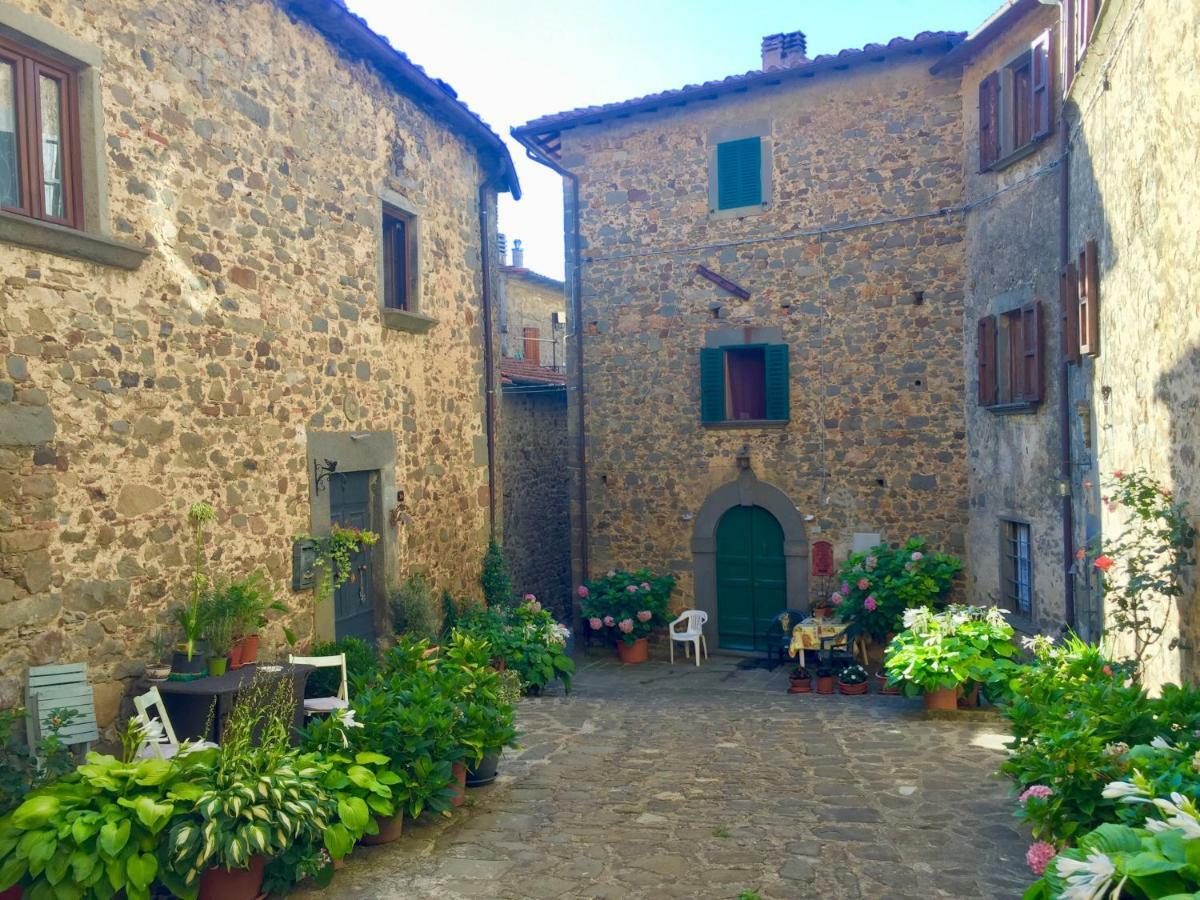 Bed and Breakfast Il Priorato Pescia Exterior foto